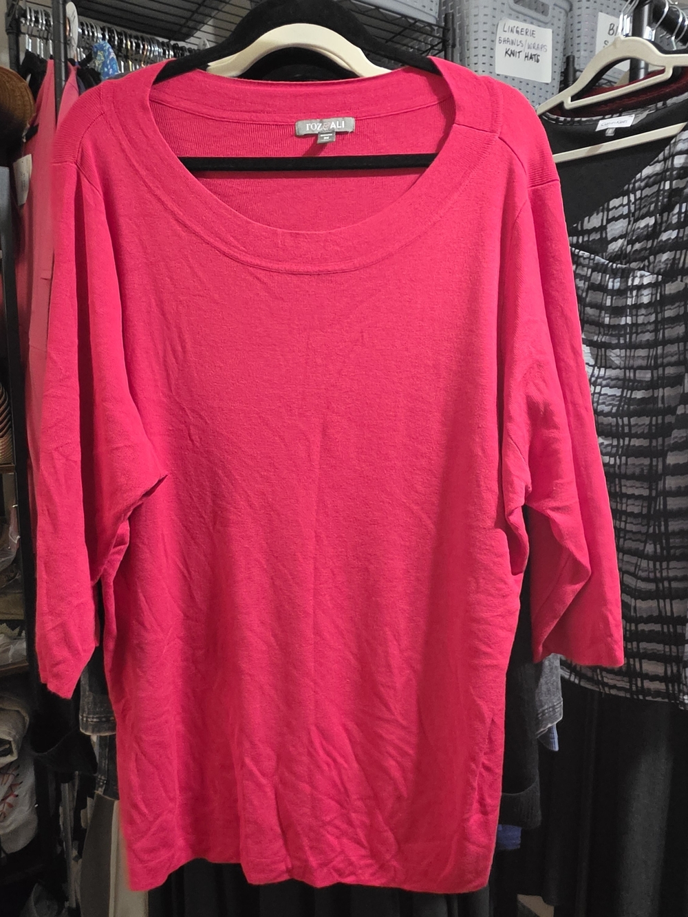 ROZ & ALI Fine Gauge Relaxed Scoop Neck Red Sweater